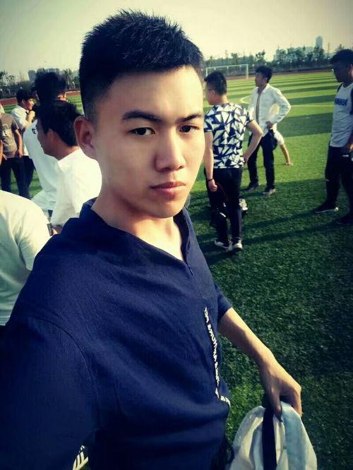 男家教无码 下载,无码下载背后的真实故事