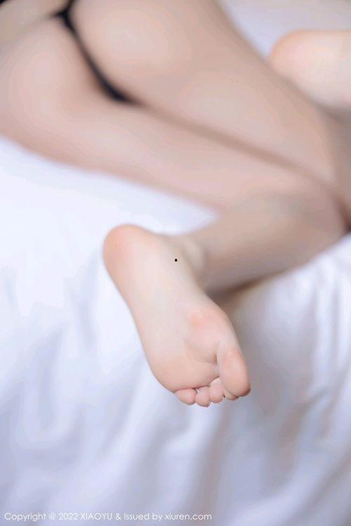 邪恶美女后进av,后进AV界的逆袭传奇