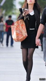 街拍丝袜中年美女图片,街拍中年美女风采